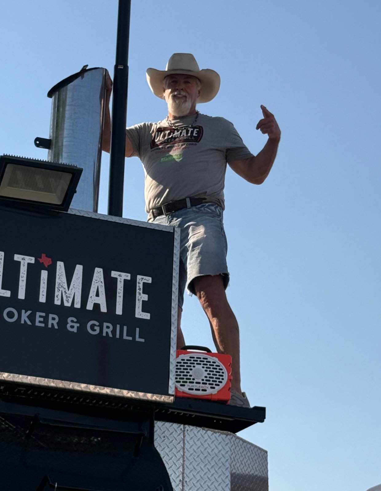 Trace Arnold, The Rib Whisperer